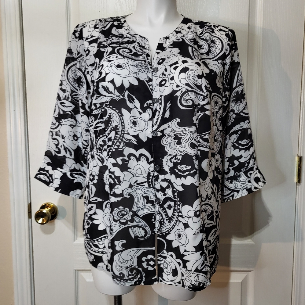 Naomi Floral Black & White Top Tunic